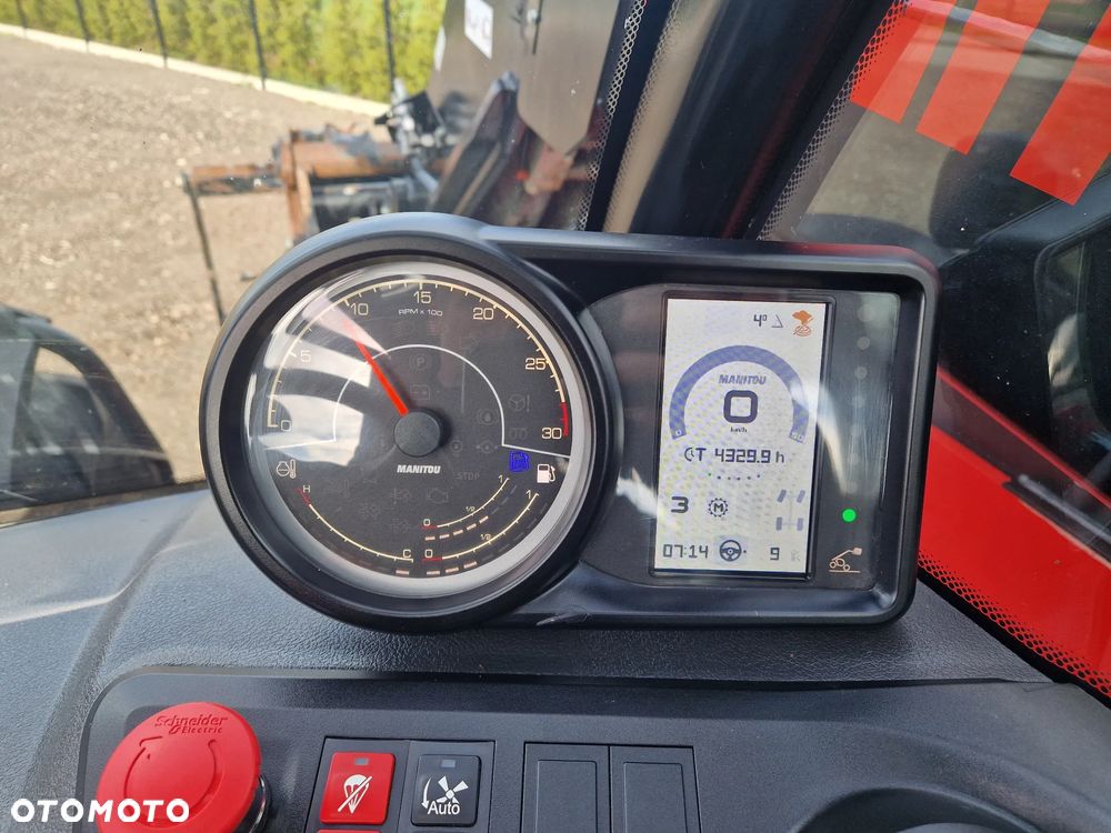 Manitou MLT 635-130 PS+ PREMIUM - 9