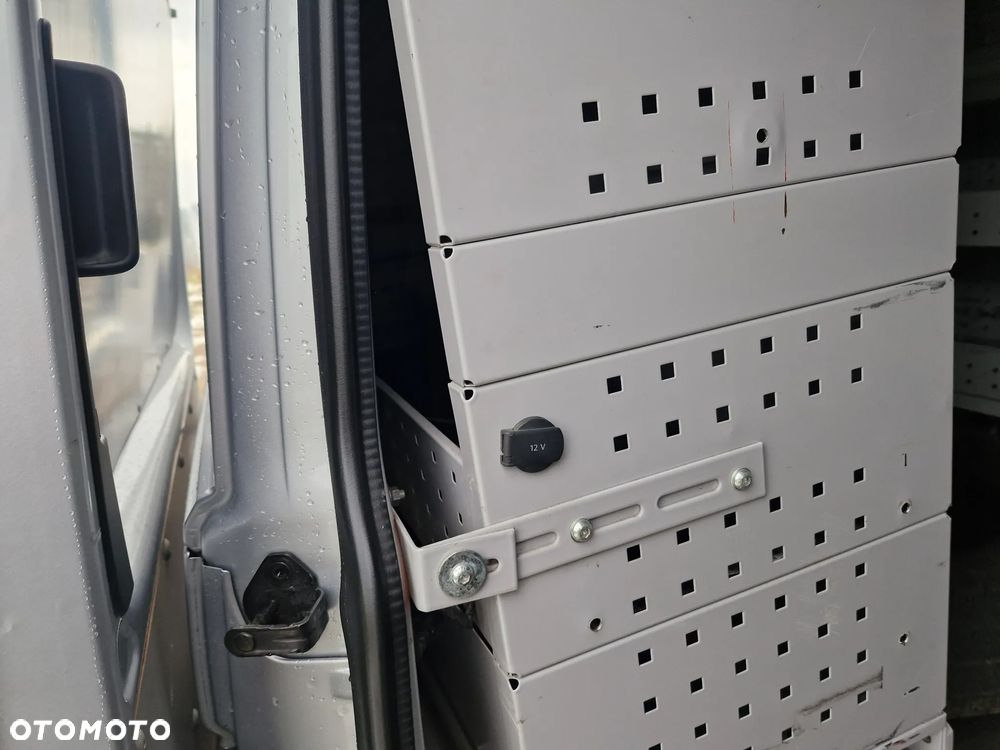 Volkswagen TRANSPORTER - 19