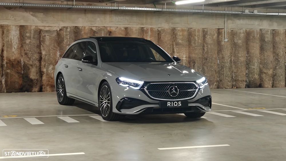 Mercedes-Benz E 300 Standard - 34