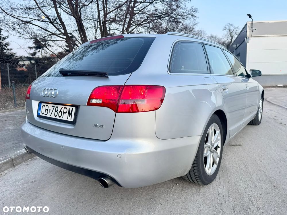 Audi A6 Avant 2.4 Multitronic - 10