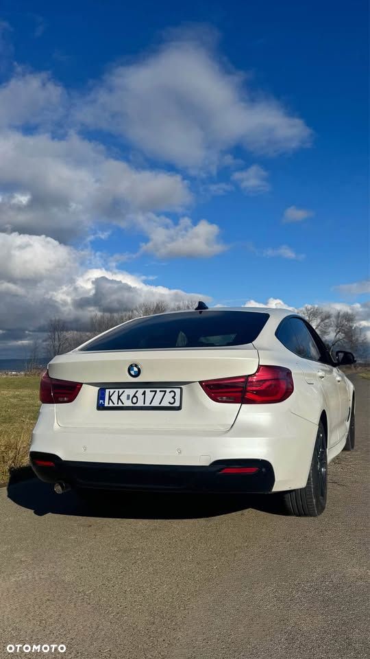 BMW 3GT 320d M Sport - 14