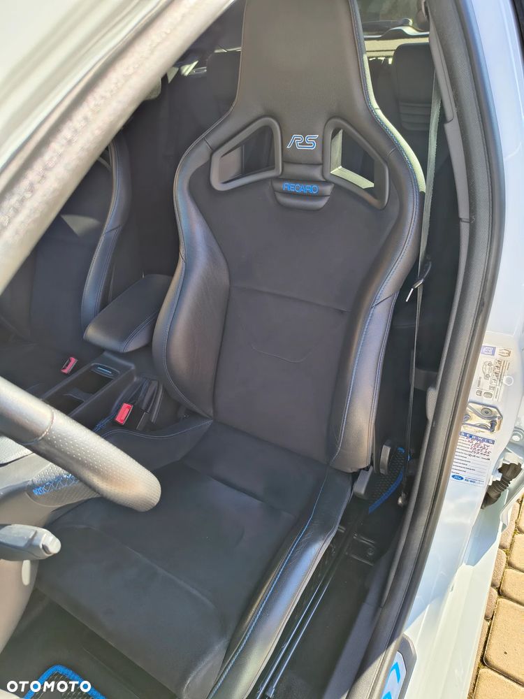 Ford Focus - 9