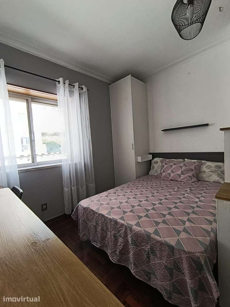 Estúdio - localizado em Coimbra - Grande imagem: 4/9