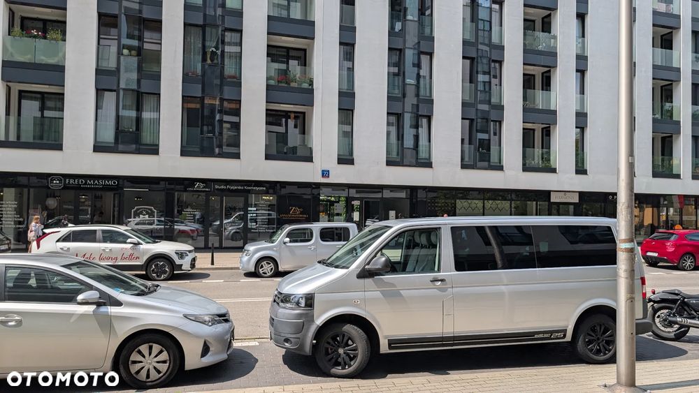 Volkswagen Transporter L2H1 - 1