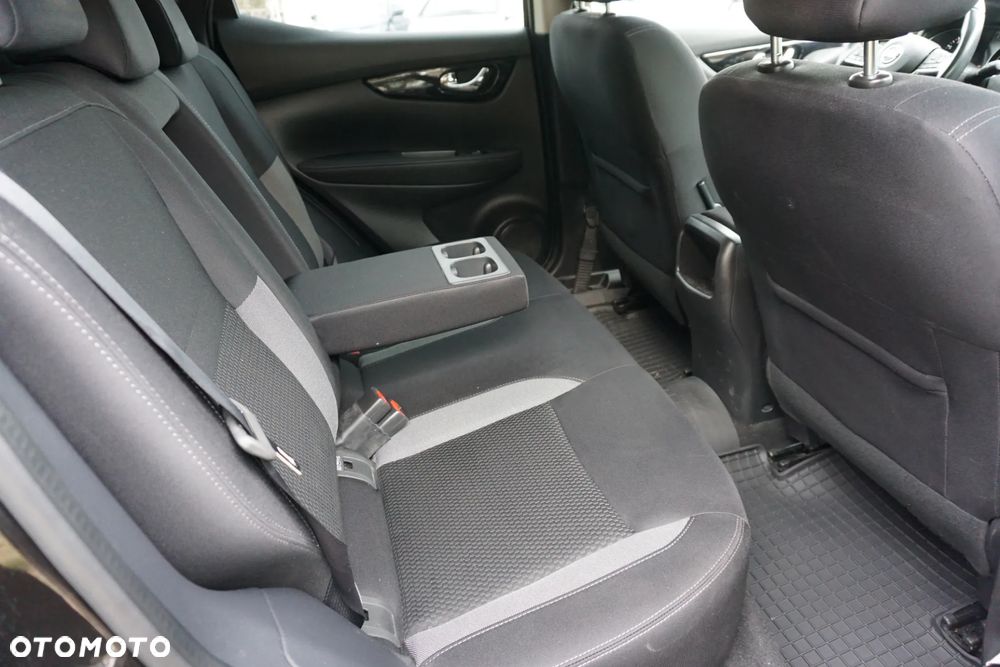 Nissan Qashqai 1.2 DIG-T N-Connecta Xtronic EU6 - 14