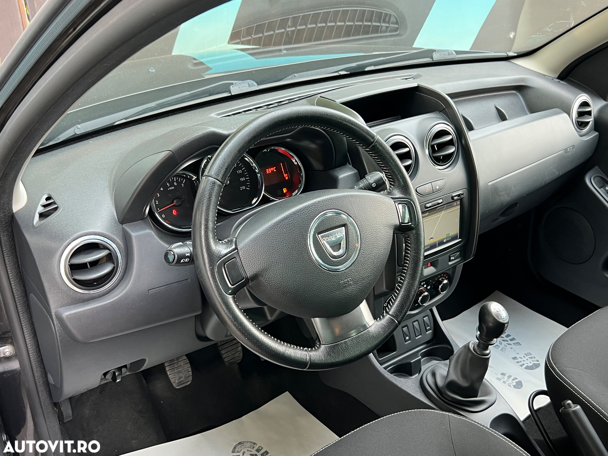 Dacia Duster 1.5 dCi 4x2 Laureate - 10