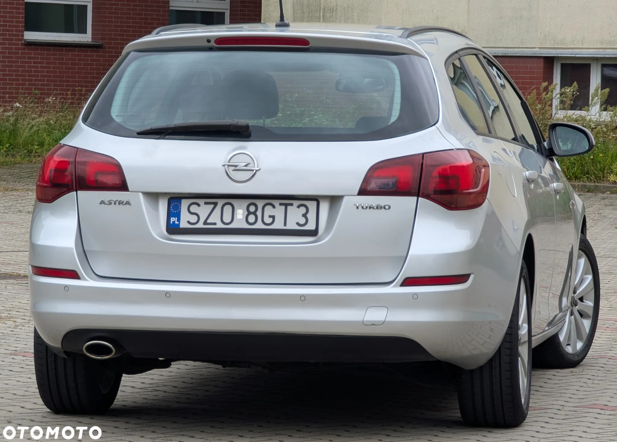 Opel Astra IV 1.4 T Sport - 14