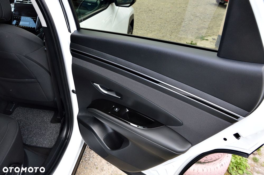 Hyundai Tucson 1.6 T-GDi PHEV Smart 4WD - 19