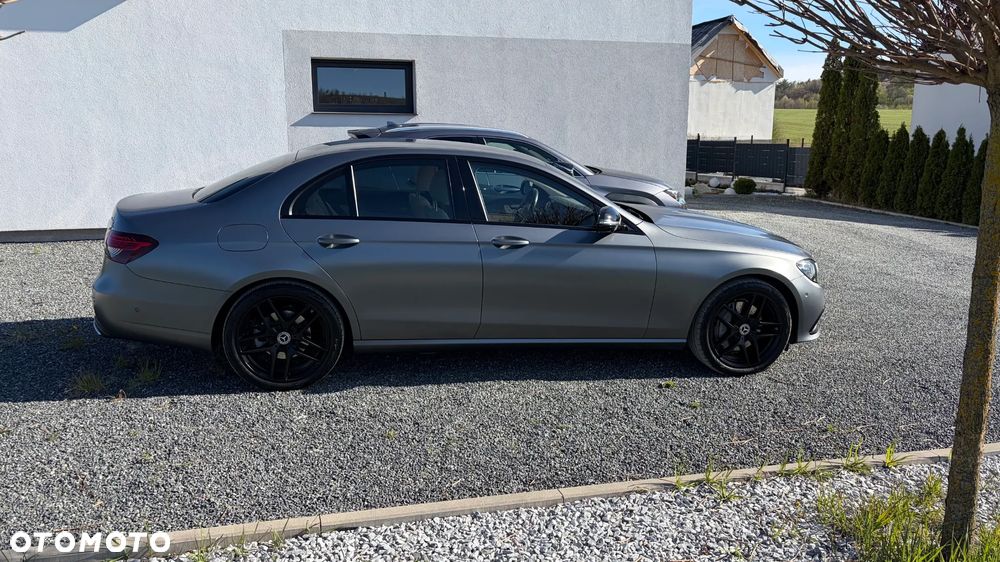 Mercedes-Benz Klasa E 300 d 4-Matic Avantgarde - 4