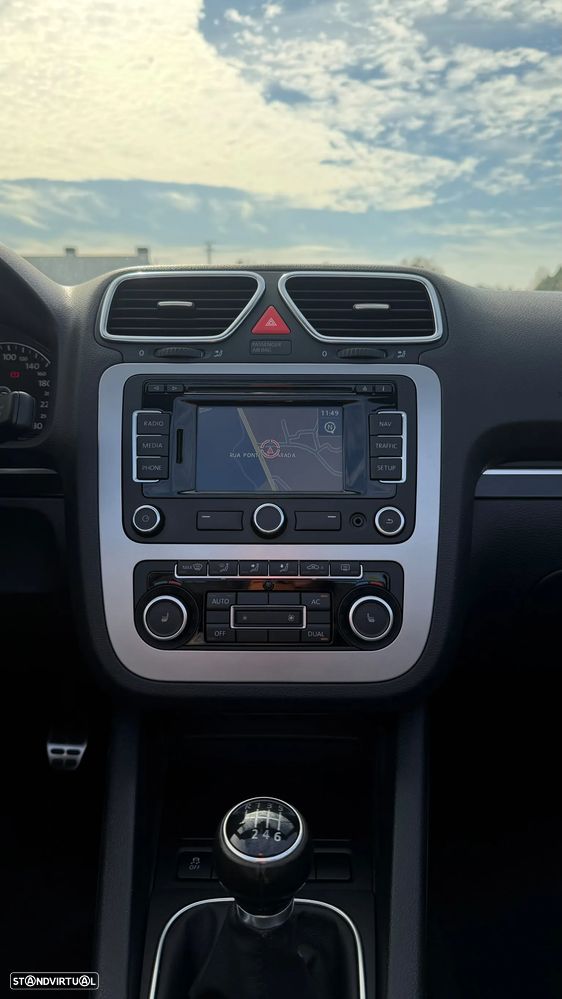 VW EOS 1.4 TSi Exclusive - 11