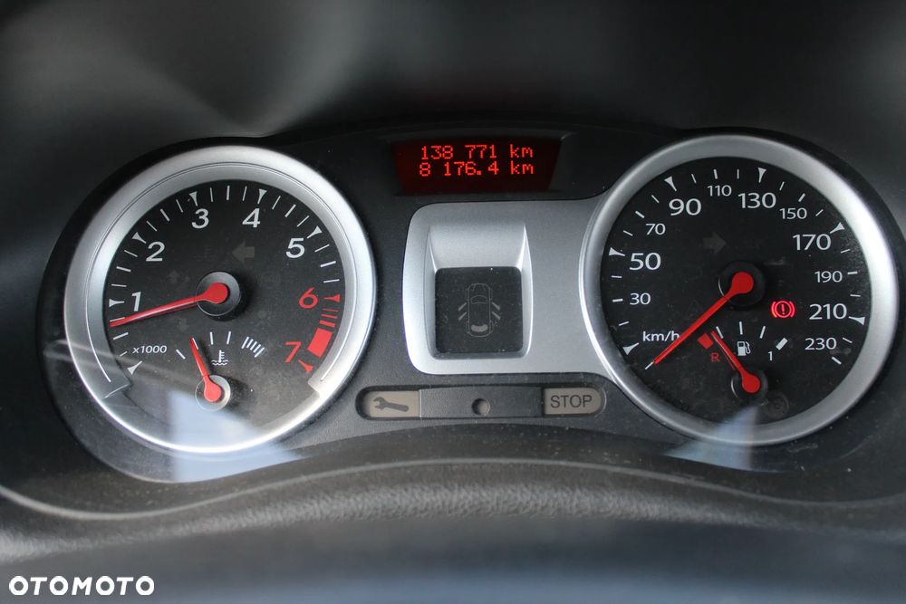 Renault Clio - 18