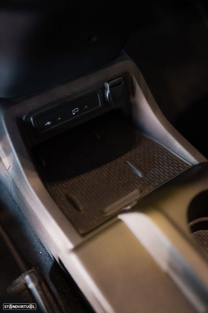 Mercedes-Benz EQT 200 Premium Plus - 32