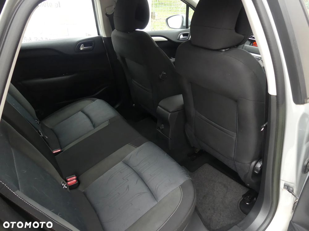 Citroën C4 e-HDi 115 ETG6 Tendance - 13