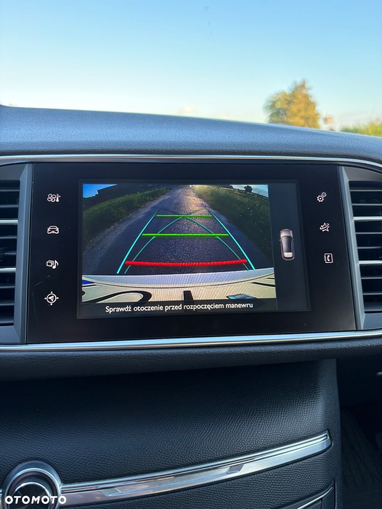 Peugeot 308 1.6 BlueHDi Allure S&S - 12
