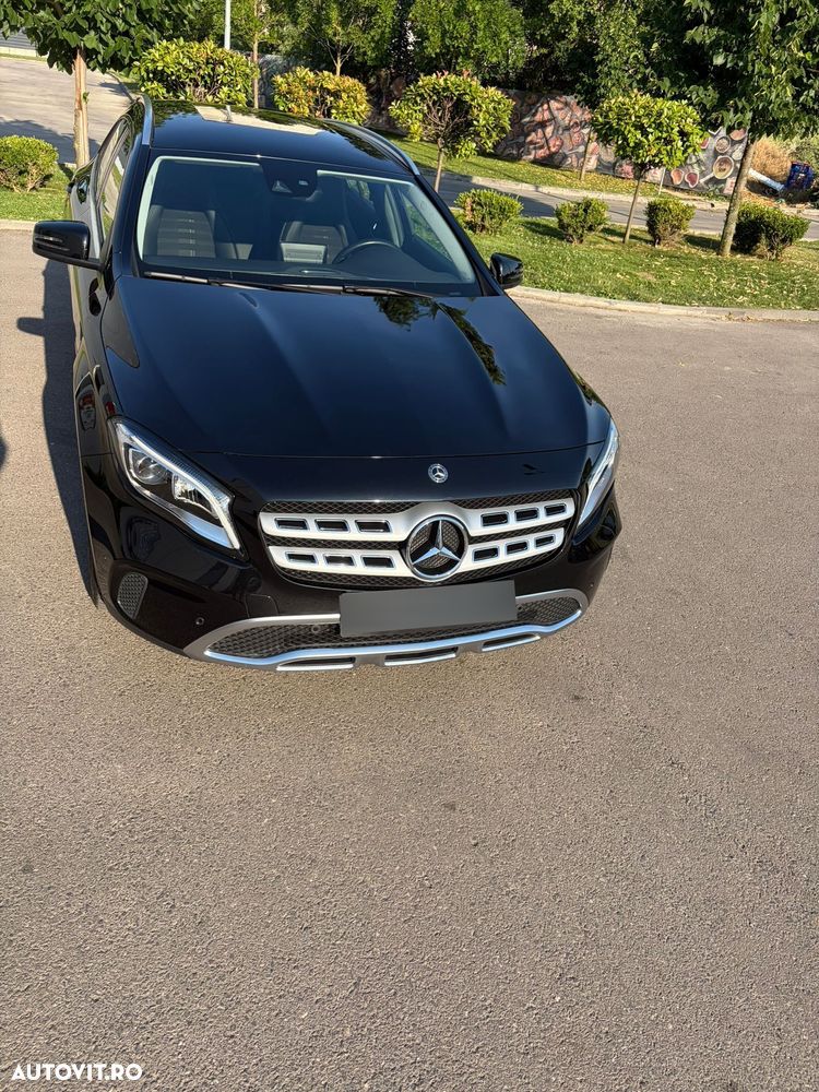 MERCEDES-BENZ GLA 2019 — imagine 2