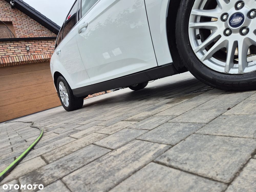 Ford Focus - 16