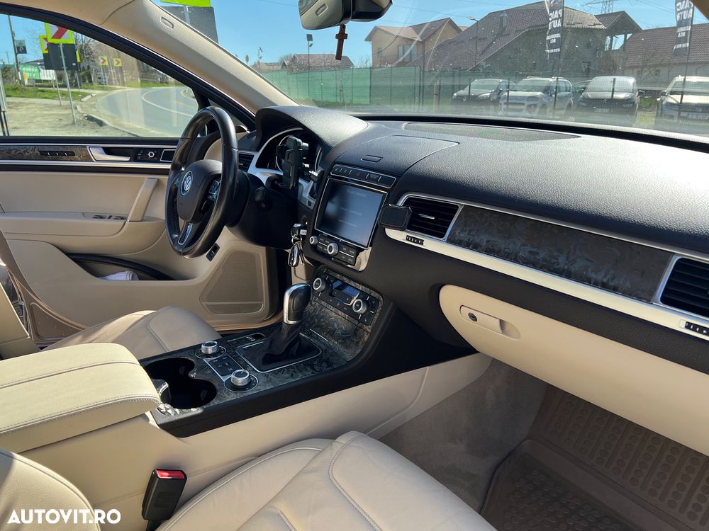 Volkswagen Touareg 3.0 V6 TDI BMT Terrain Tech - 10