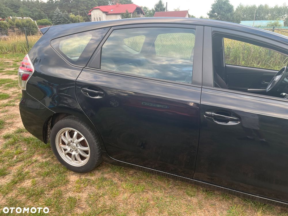 Toyota Prius+ 1.8 HSD Active - 26