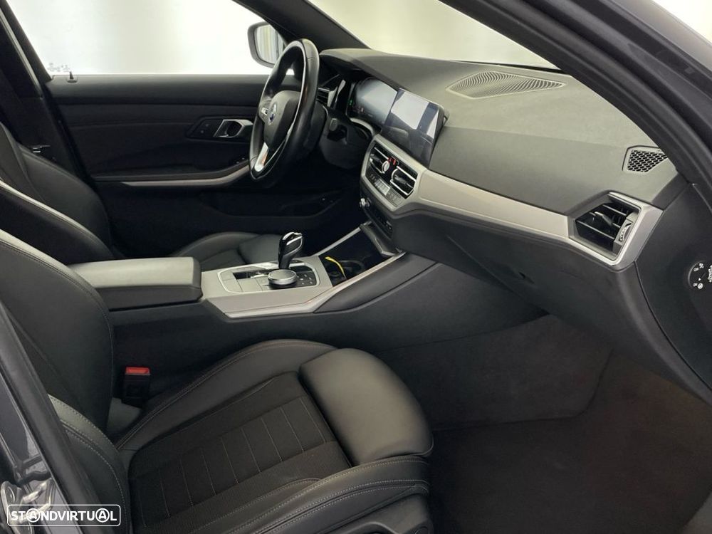 BMW 320 e Auto - 23