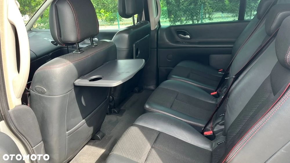 Renault Grand Espace 2.0 Dynamique - 18