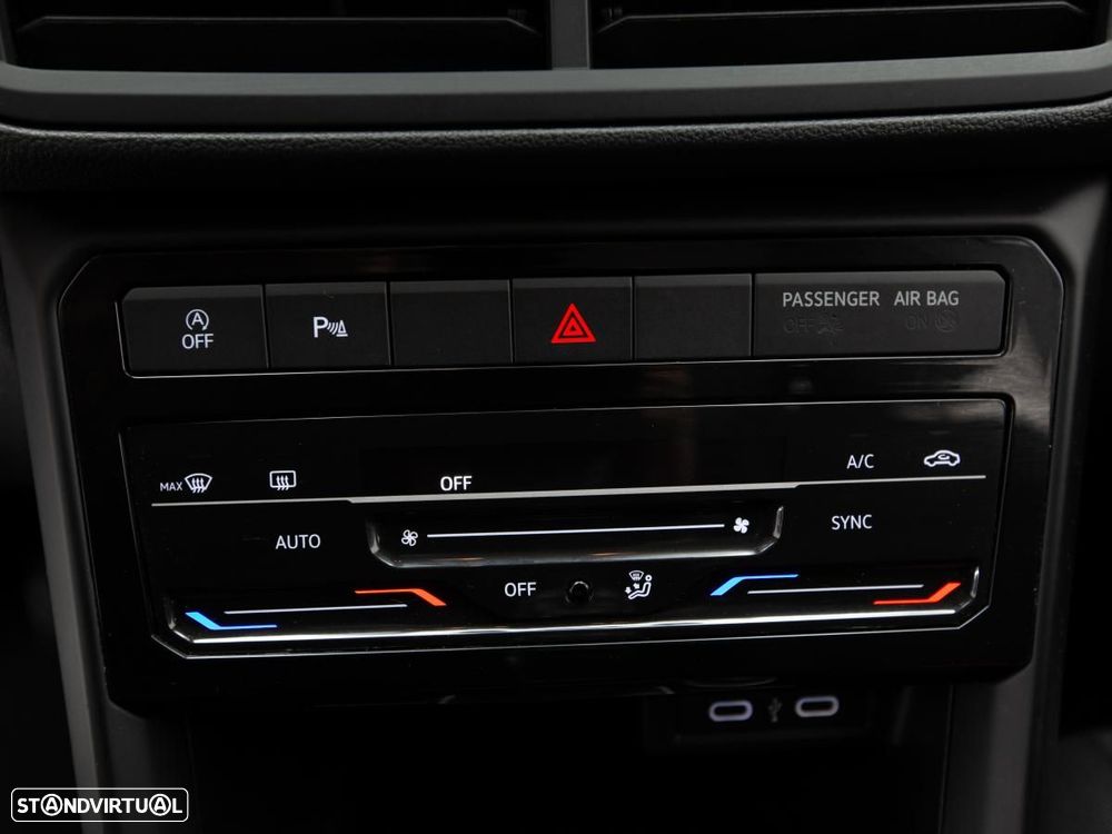 VW T-Cross 1.0 TSI Life - 17