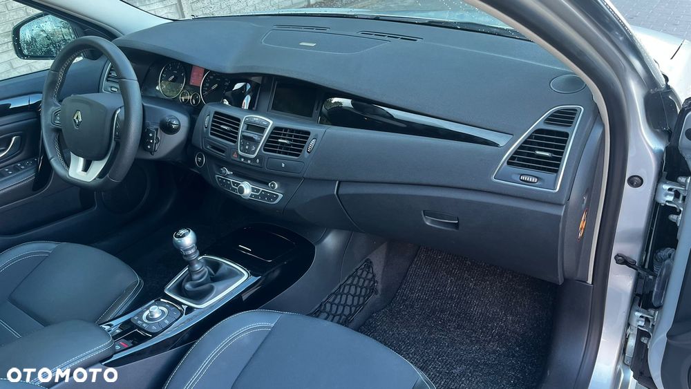 Renault Laguna 2.0 dCi Bose Edition ESM - 24