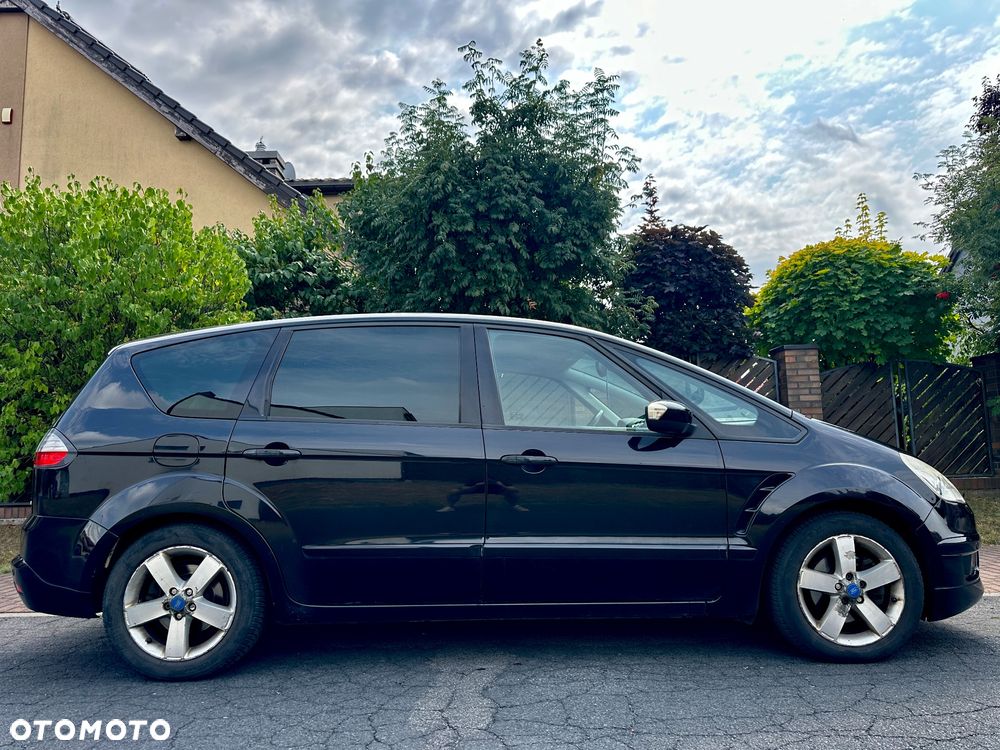 Ford S-Max - 8