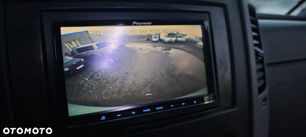 Mercedes-Benz Sprinter - 21