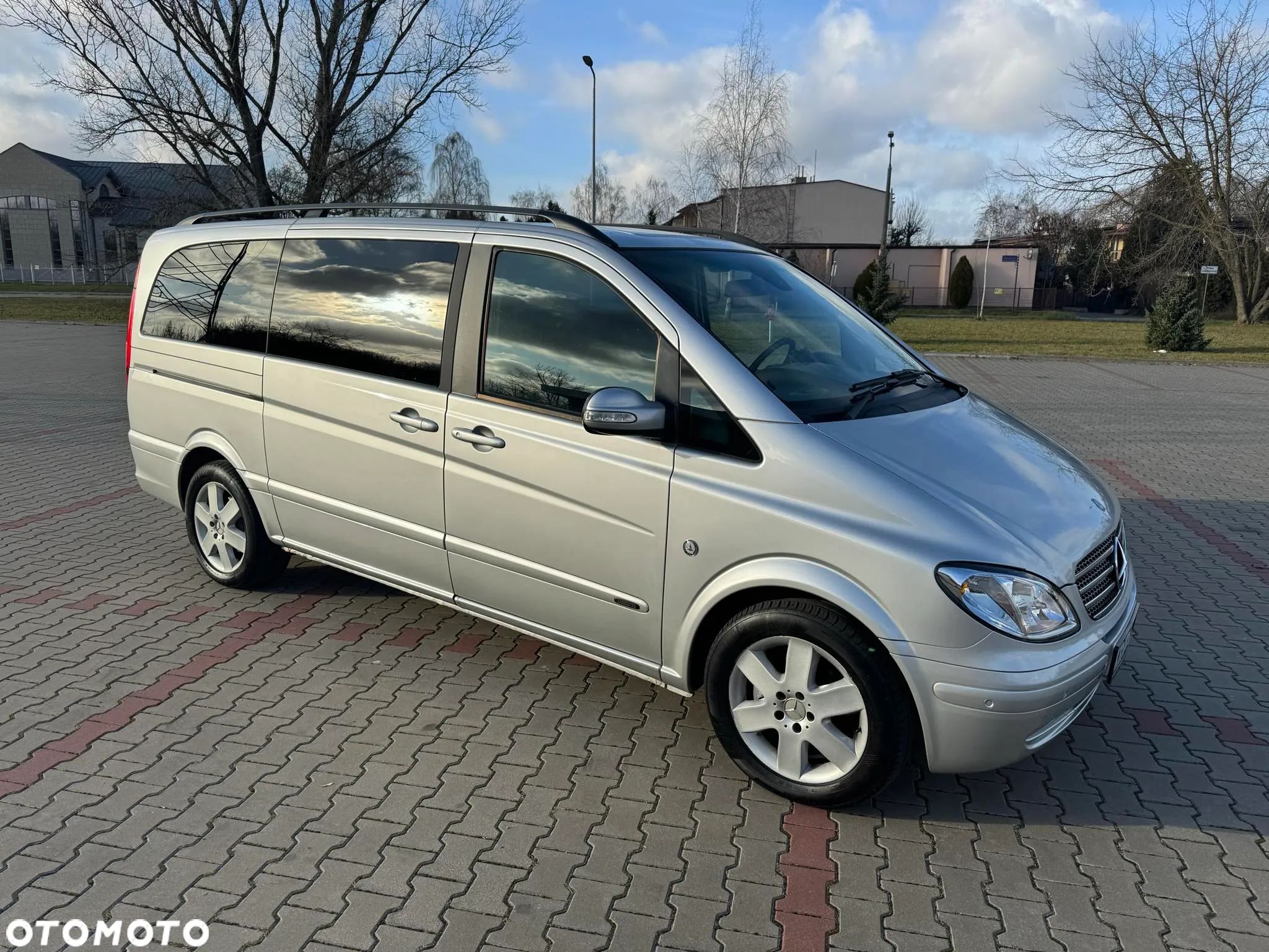 Mercedes-Benz Viano 2.8 CDI Ambiente (d³ugi) - 1