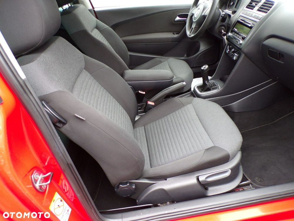 Volkswagen Polo - 24