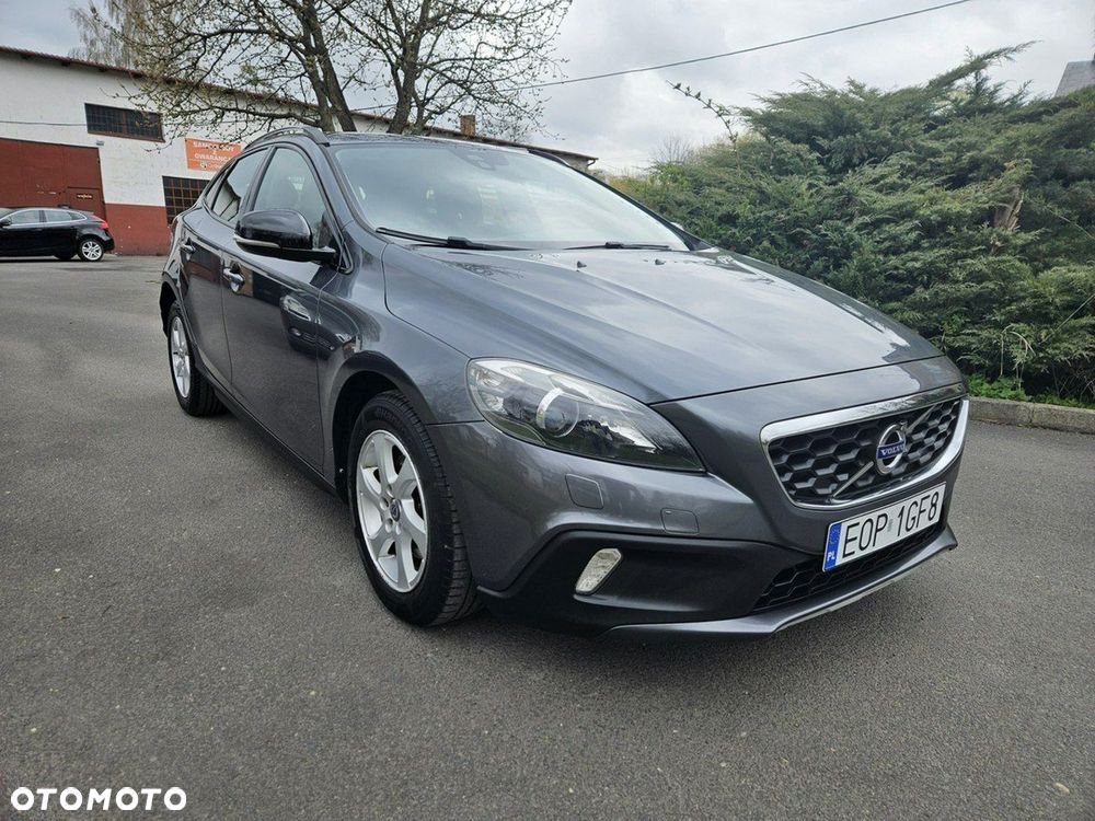 Volvo V40 Cross Country - 7