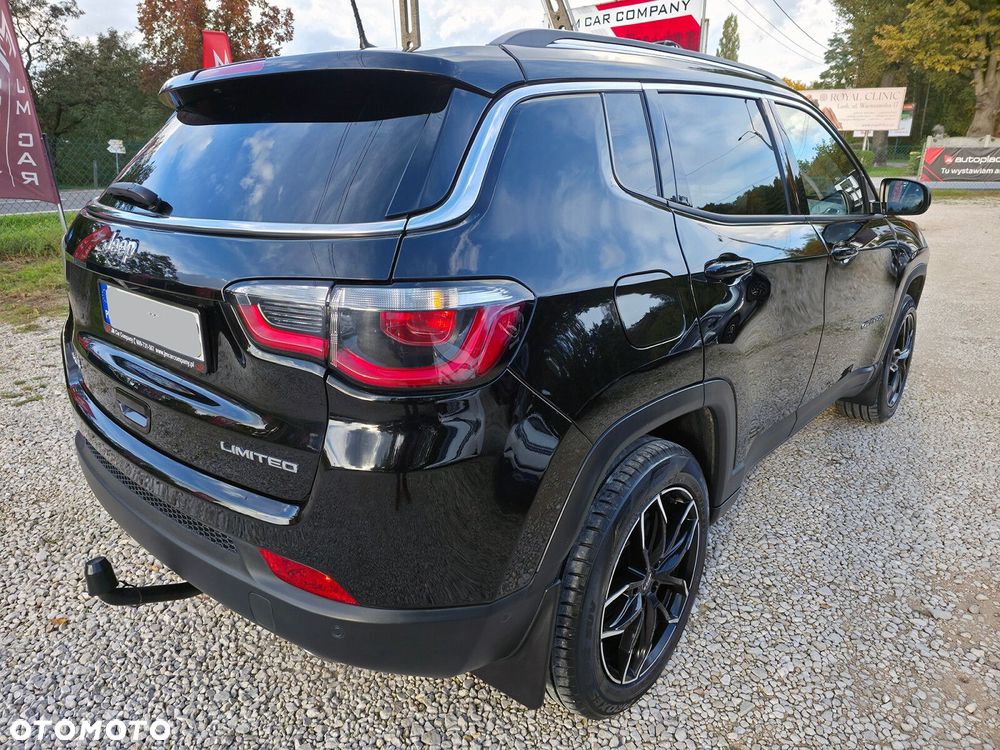Jeep Compass - 16