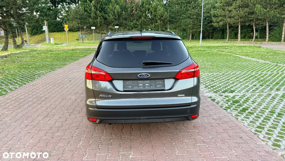 Ford Focus 1.0 EcoBoost Gold X (Trend) - 8