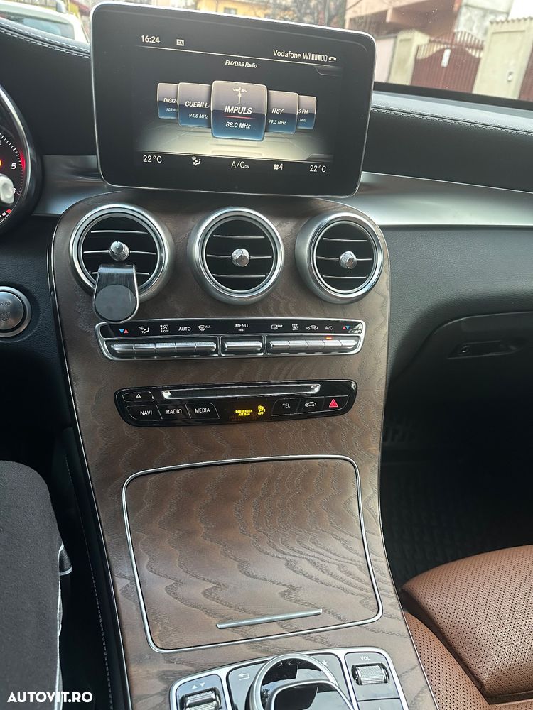 Mercedes-Benz GLC 250 d 4Matic 9G-TRONIC - 10