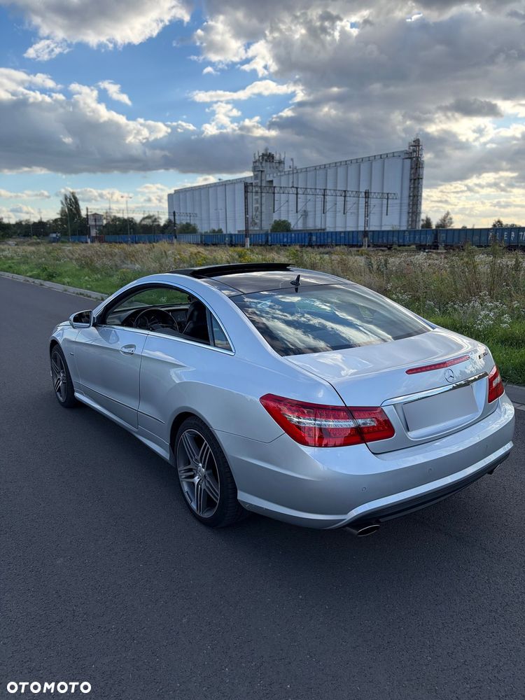 Mercedes-Benz Klasa E - 5