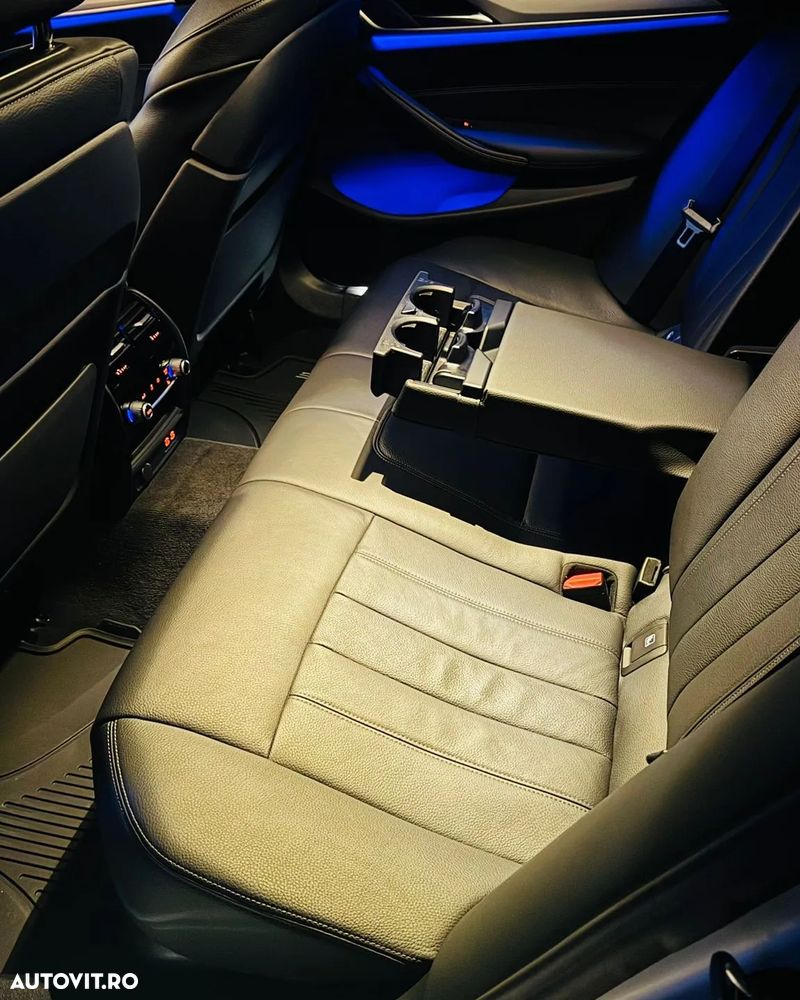 BMW Seria 5 540i Aut. Sport Line - 16