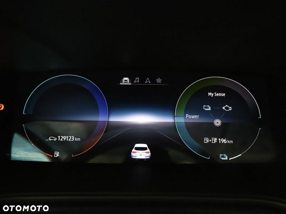 Renault Megane E-TECH 160 BUSINESS EDITION - 23