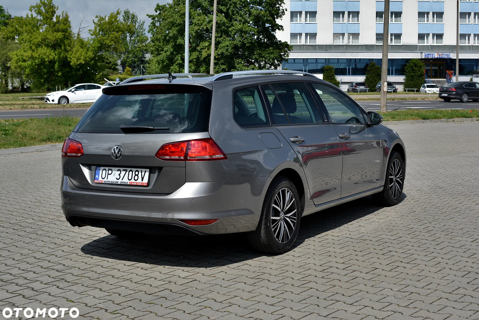 Volkswagen Golf - 4