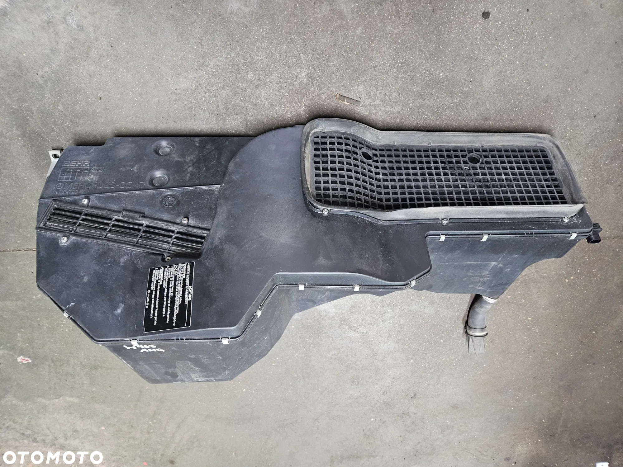 WLOT OBUDOWA FILTRA KABINOWEGO NAGRZEWNICY W463 G63 AMG 4638301100 - 2
