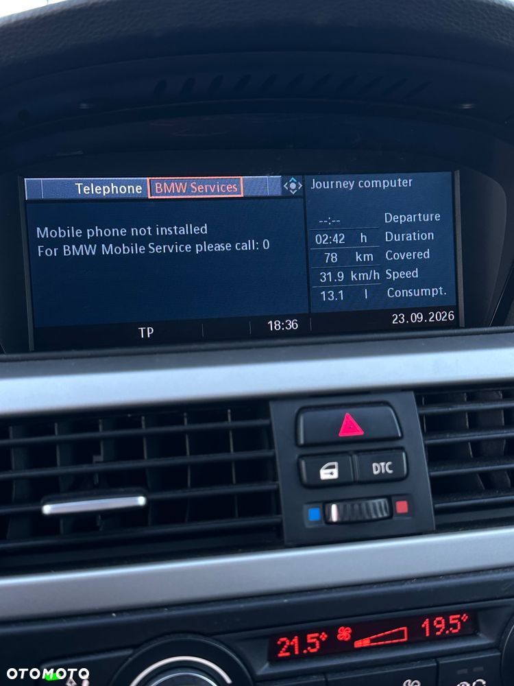 BMW Seria 3 325i - 29