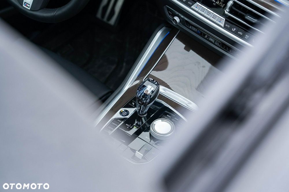 BMW X6 xDrive40i - 30