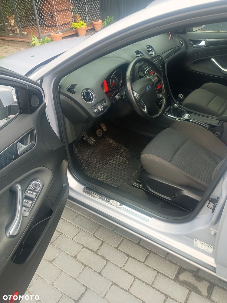 Ford Mondeo 1.6 TDCi Ghia - 7