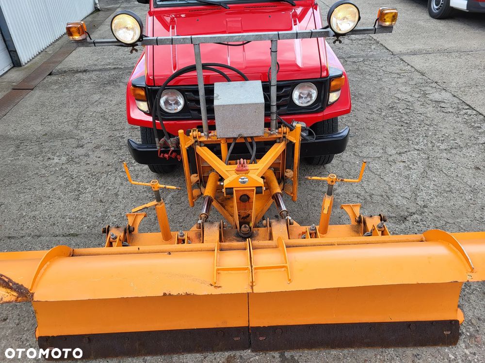Toyota Land Cruiser HT LX - 16