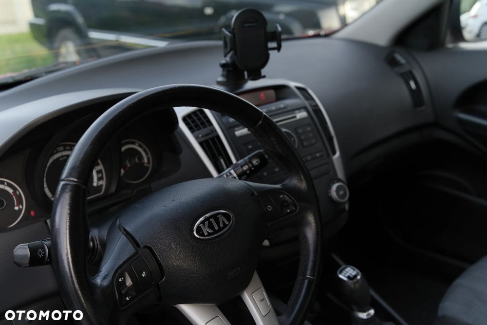 Kia Ceed 1.6 Crdi Comfort - 20