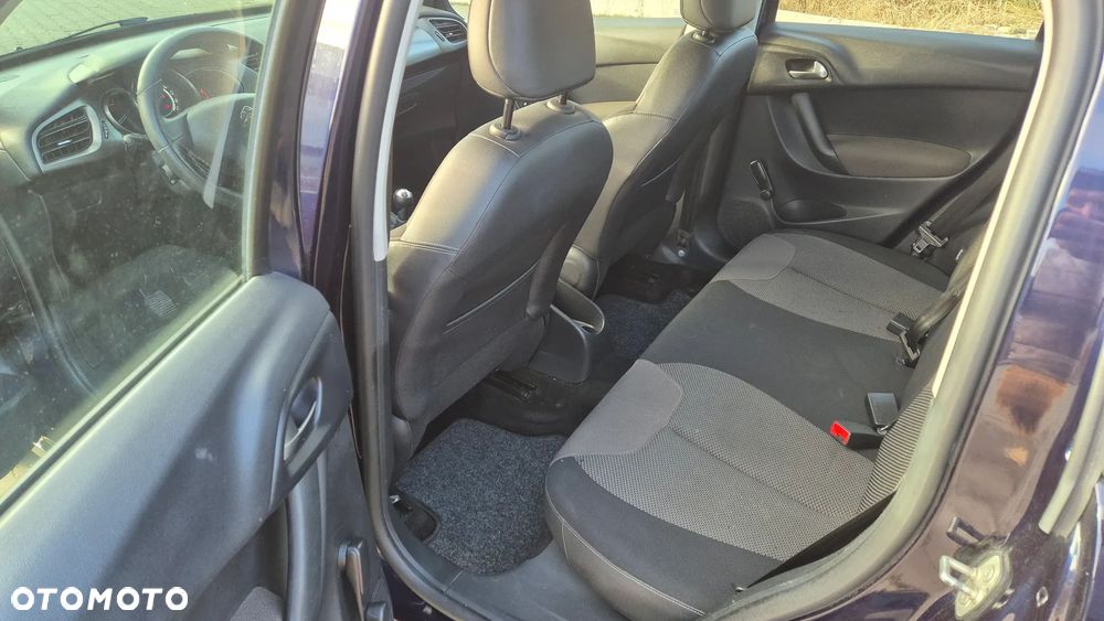 Citroën C3 Pure Tech (VTi) 82 Exclusive - 18