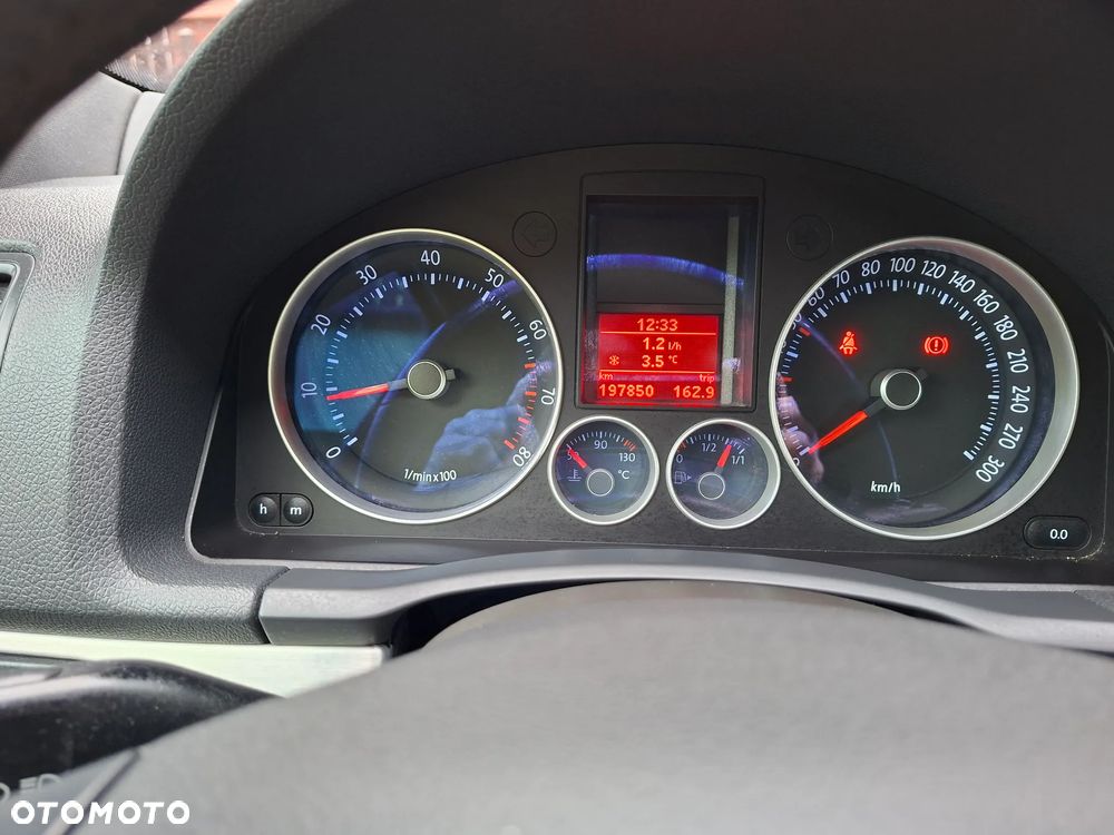 Volkswagen Golf 2.0 GTI - 33