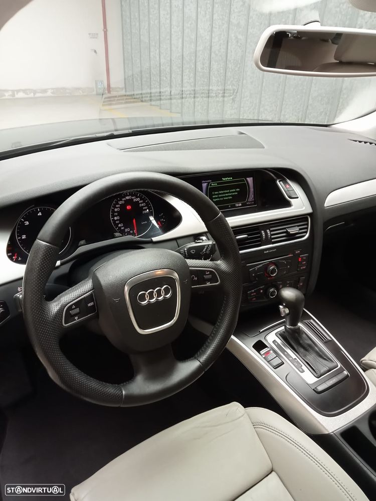 Audi A4 Avant 2.0 TDi Sport Multitronic - 37