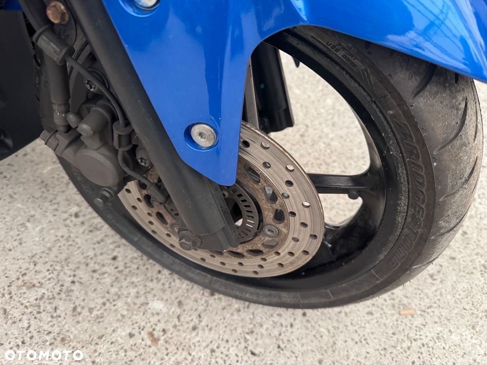 Yamaha NMAX - 15