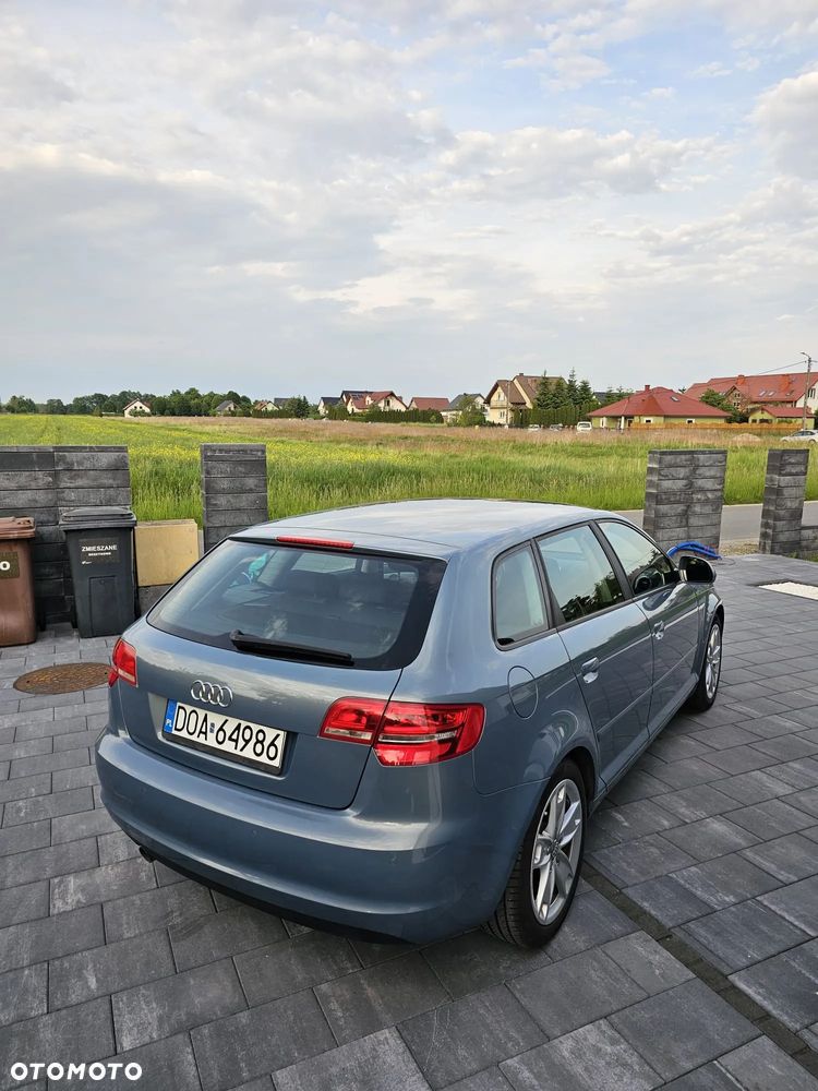 Audi A3 Sportback 2.0 TDI Ambiente - 7