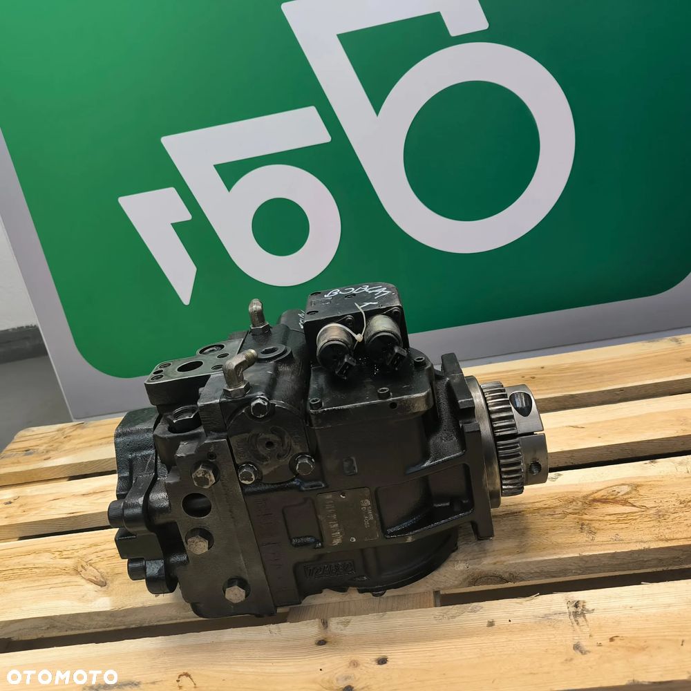 Pompa jazdy 516156 Sauer Danfoss 90R075 Massey Ferguson 9407 - 1